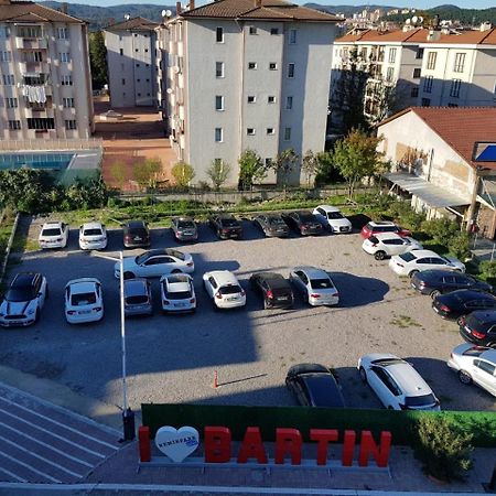 Kemikpark Otel Бартын Экстерьер фото